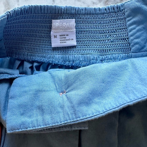 Cooperative Urban Outfitters blue skirt with gold buttons and pockets. Size M - Picture 5 of 5